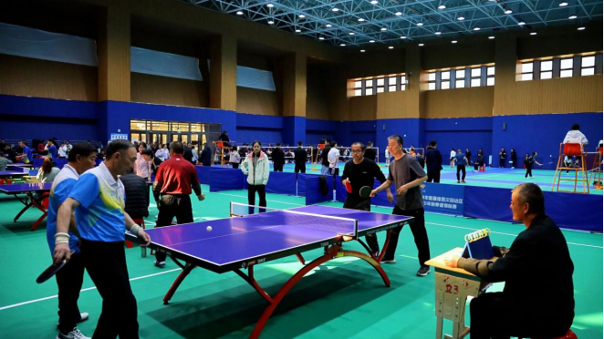 依靠技术的 依靠技术的