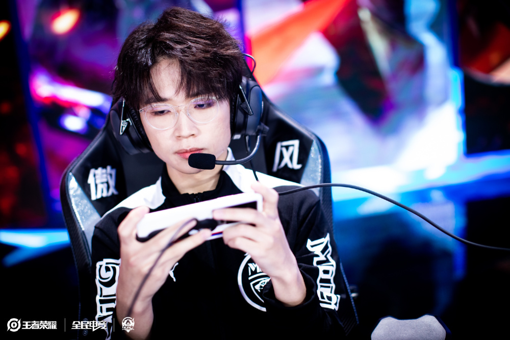 队接下来的 队接下来的