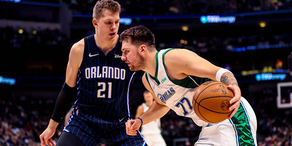 赛季中保持 赛季中保持